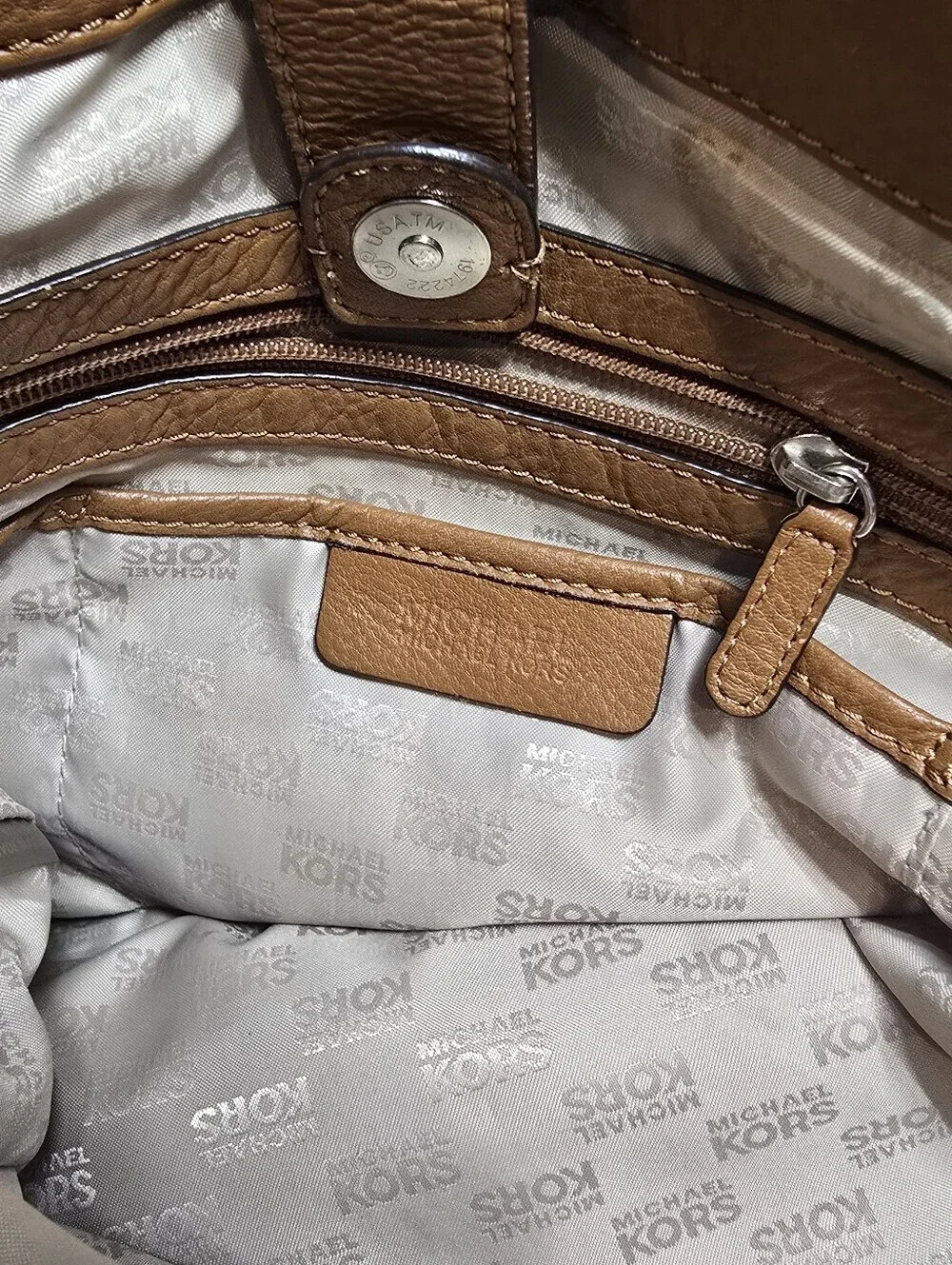 MICHAEL KORS Tan Leather Satchel with Gold Hardware